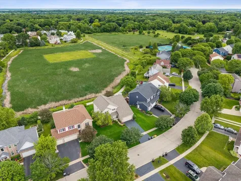 234 Midlane Drive Crystal Lake IL 60012