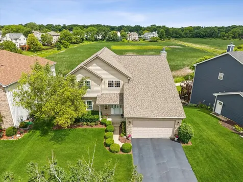 234 Midlane Drive Crystal Lake IL 60012