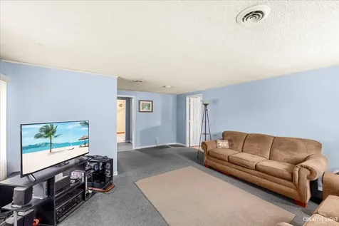 122 Barr Elms Avenue Joliet IL 60433
