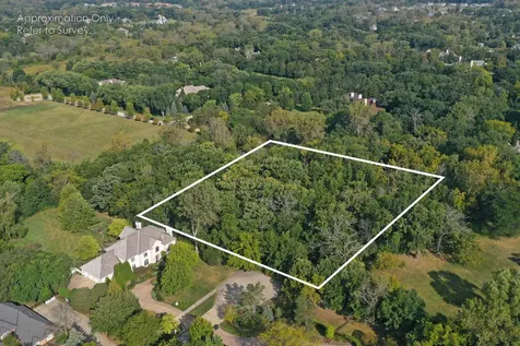 Lot 4 Whitehall Lane Lake Forest IL 60045