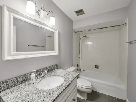 1747 West Crystal Lane Mount Prospect IL 60056