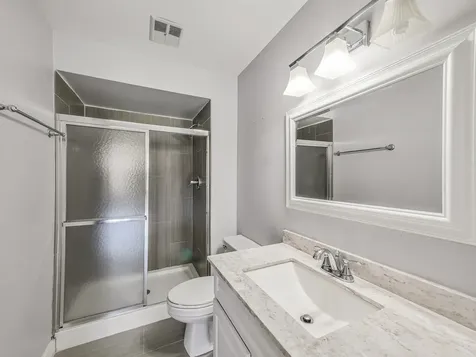 1747 West Crystal Lane Mount Prospect IL 60056