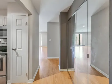 1747 West Crystal Lane Mount Prospect IL 60056