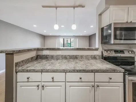 1747 West Crystal Lane Mount Prospect IL 60056
