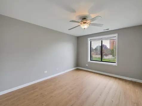 1747 West Crystal Lane Mount Prospect IL 60056