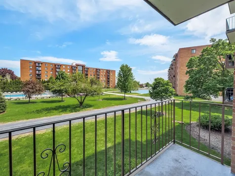 1747 West Crystal Lane Mount Prospect IL 60056