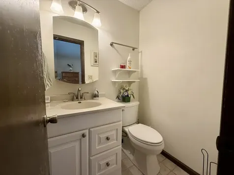 14 Bradley Court Clinton IL 61727