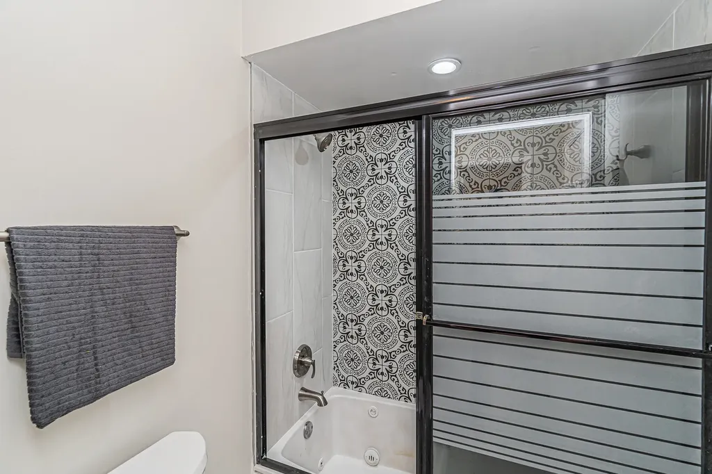 432 Skokie Boulevard Wilmette IL 60091