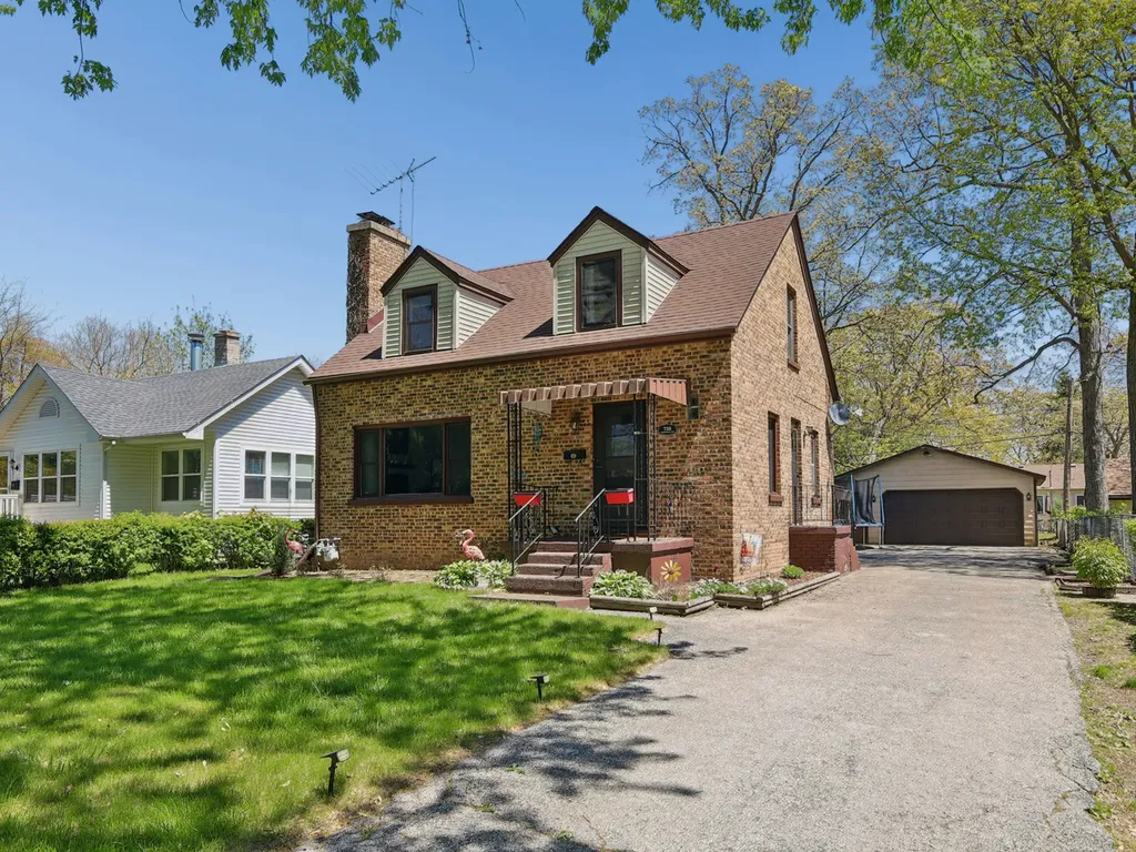 735 Kirkwood Avenue Winthrop Harbor IL 60096