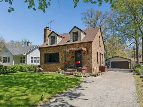 735 Kirkwood Avenue Winthrop Harbor IL 60096