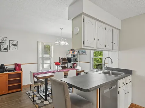 735 Kirkwood Avenue Winthrop Harbor IL 60096