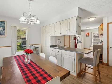 735 Kirkwood Avenue Winthrop Harbor IL 60096