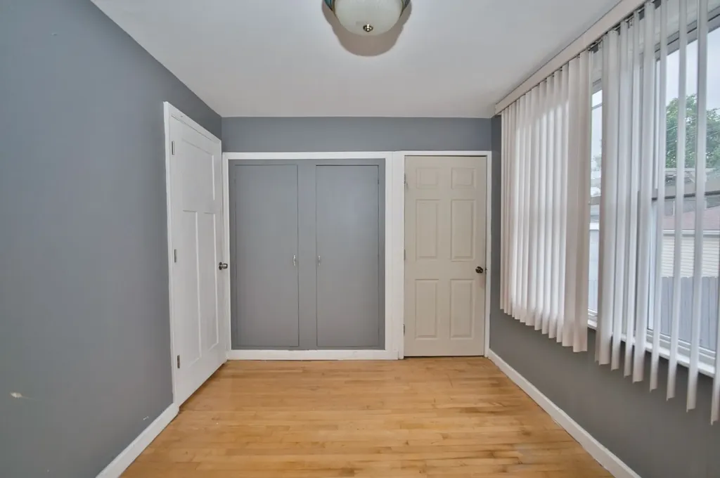 3422 North Kolmar Avenue Chicago IL 60641