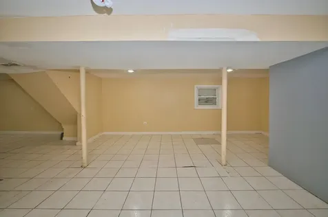 3422 North Kolmar Avenue Chicago IL 60641