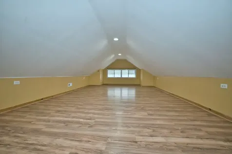 3422 North Kolmar Avenue Chicago IL 60641
