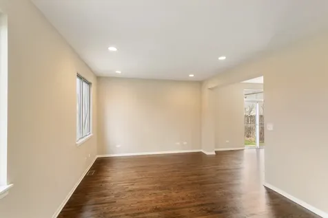 22429 Karlov Avenue Richton Park IL 60471