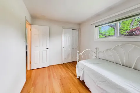 201 East Monroe Avenue Villa Park IL 60181