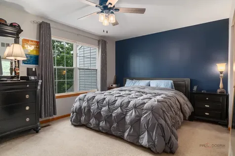 1123 Manchester Circle Grayslake IL 60030