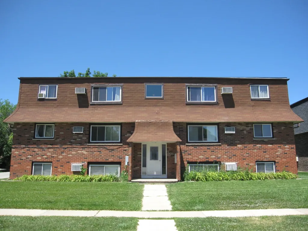 1300 Getzelman Drive Elgin IL 60123