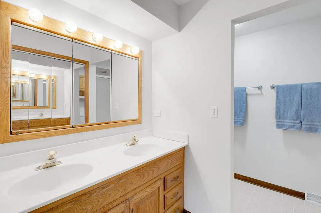648 62ND Court Downers Grove IL 60516