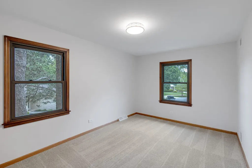 648 62ND Court Downers Grove IL 60516