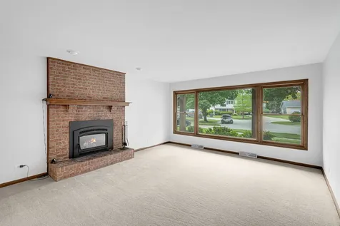 648 62ND Court Downers Grove IL 60516