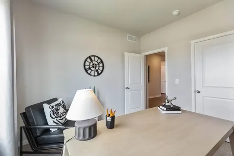 6215 Longford Lane Tinley Park IL 60477