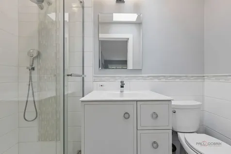 790 West Deerpath Road Lake Forest IL 60045