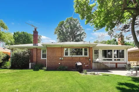 427 South Waterman Avenue Arlington Heights IL 60004