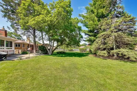 427 South Waterman Avenue Arlington Heights IL 60004