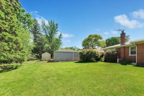 427 South Waterman Avenue Arlington Heights IL 60004