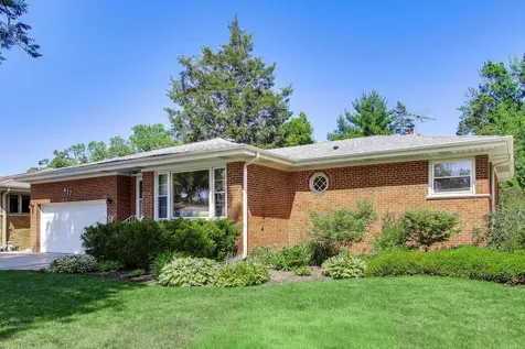 427 South Waterman Avenue Arlington Heights IL 60004