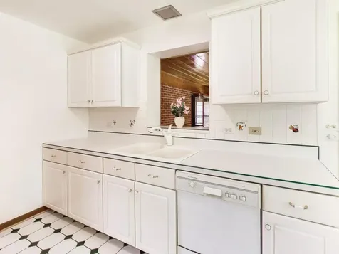 427 South Waterman Avenue Arlington Heights IL 60004