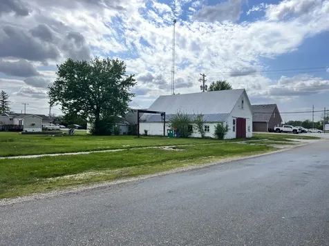 110 North Locust Street Loda IL 60948
