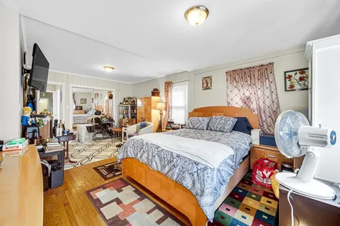 1604 Dobson Street Evanston IL 60202