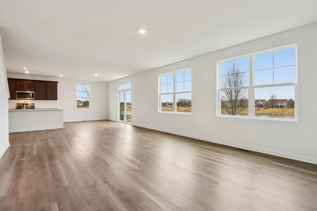 1868 Keating Drive Aurora IL 60503