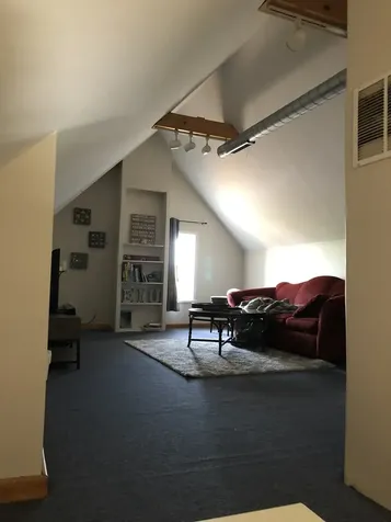 1736 West Beach Avenue Chicago IL 60622
