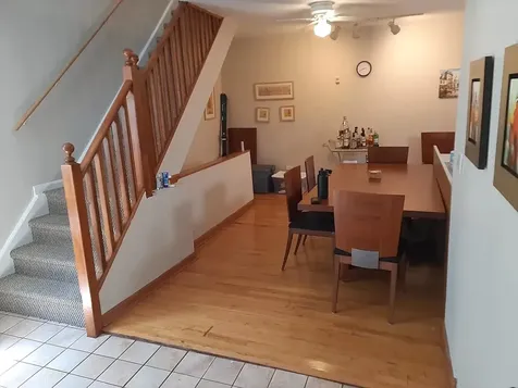 1736 West Beach Avenue Chicago IL 60622