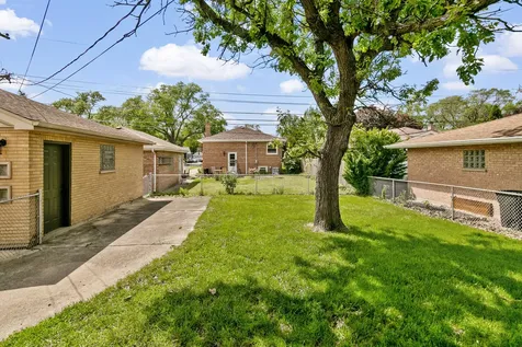 10036 Kedvale Avenue Oak Lawn IL 60453