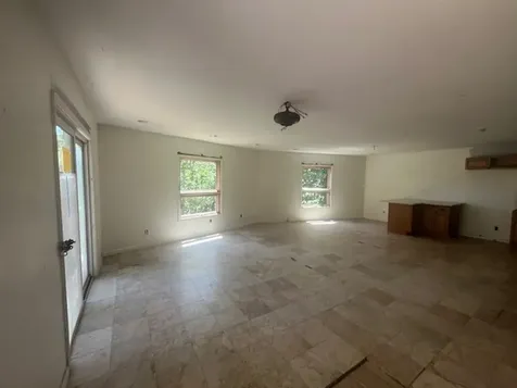 35 Sandy Point Goreville IL 62939