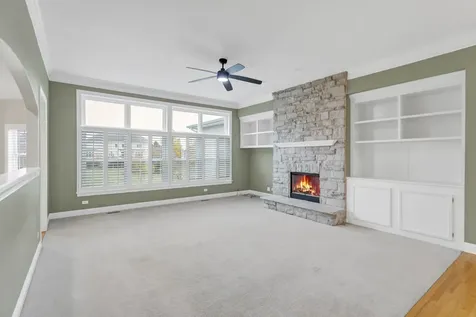 3N812 John Greenleaf Whittier Place St. Charles IL 60175