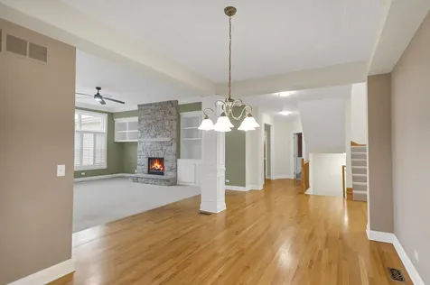 3N812 John Greenleaf Whittier Place St. Charles IL 60175