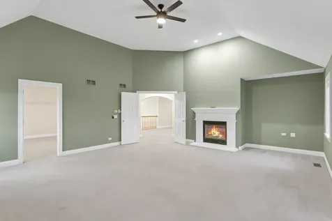 3N812 John Greenleaf Whittier Place St. Charles IL 60175