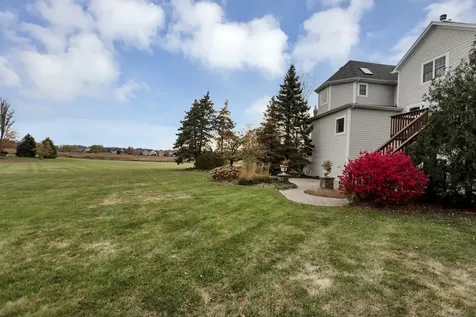 3N812 John Greenleaf Whittier Place St. Charles IL 60175