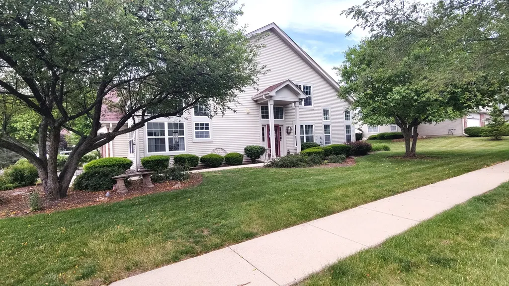 3150 Saint Michel Lane St. Charles IL 60175