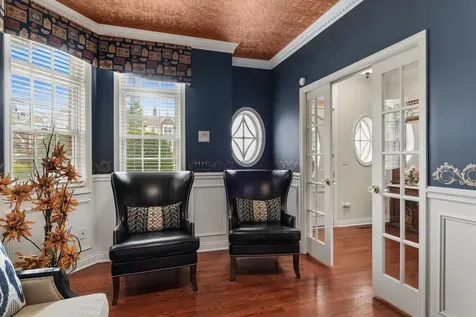 4147 Royal Mews Circle Naperville IL 60564