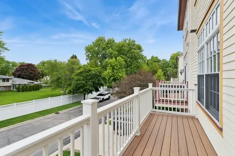 4147 Royal Mews Circle Naperville IL 60564