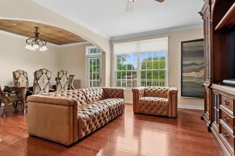 4147 Royal Mews Circle Naperville IL 60564