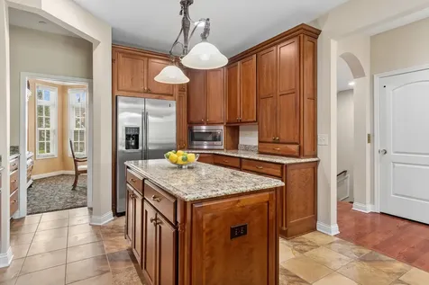 4147 Royal Mews Circle Naperville IL 60564