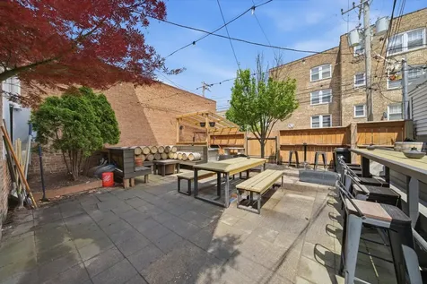 629 West Howard Street Evanston IL 60202